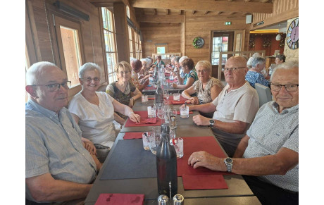 les banquets mensuels pendant l'été